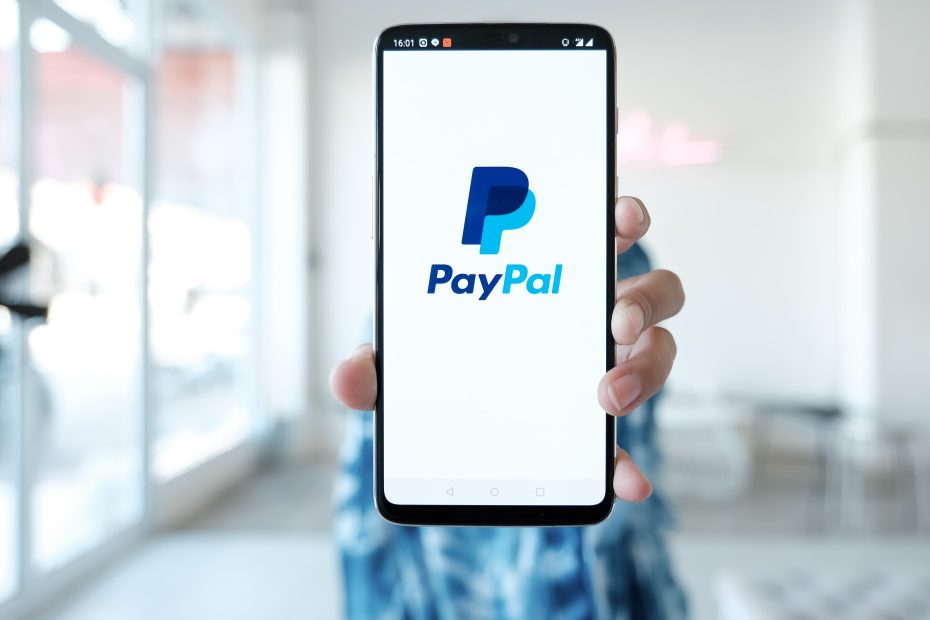 paypal in uae